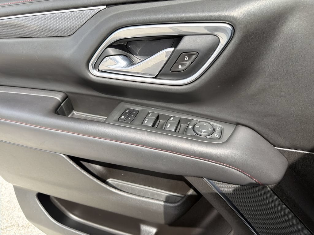 Used 2021 Chevrolet Tahoe RST RWD image 23