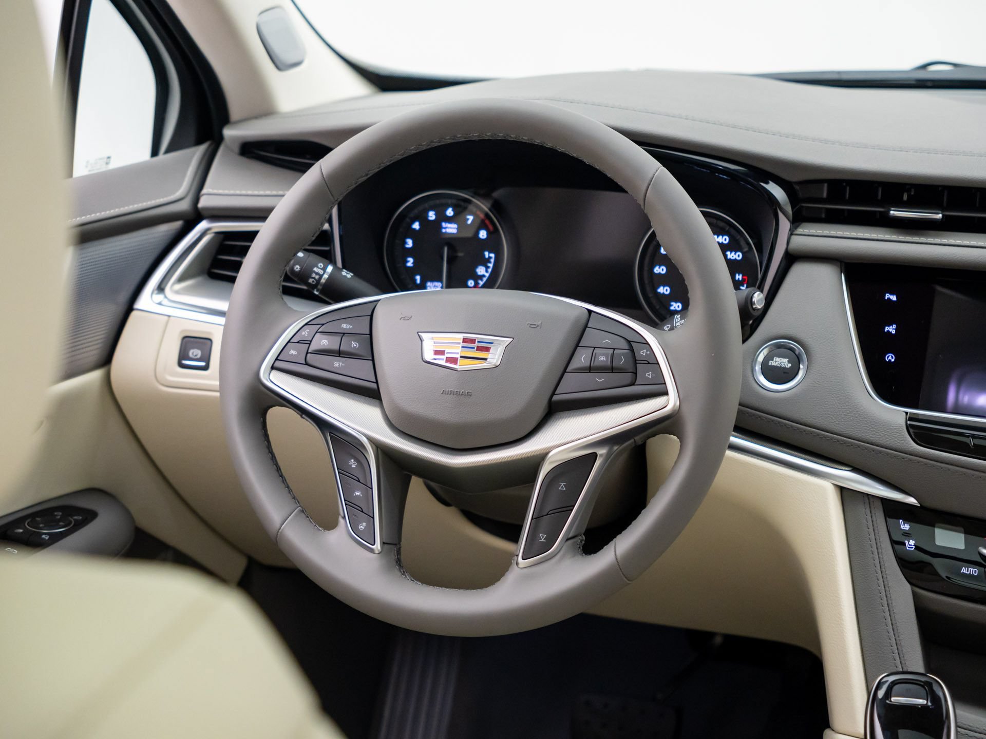 New 2026 Cadillac XT5 Premium Luxury w/ Driver Assist Package AWD/4WD image 10