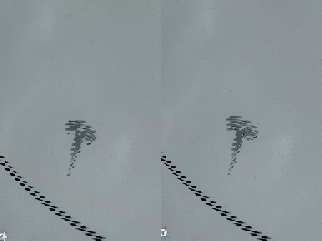 Used 2019 Tesla Model 3 Standard Range image 29