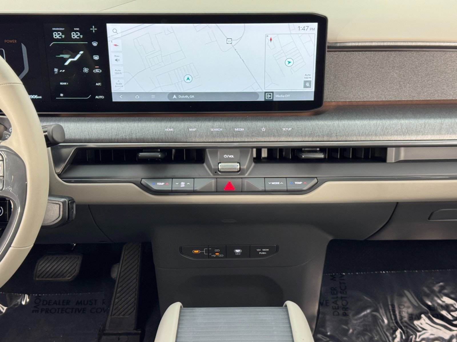 Used 2024 Kia EV9 Land image 25