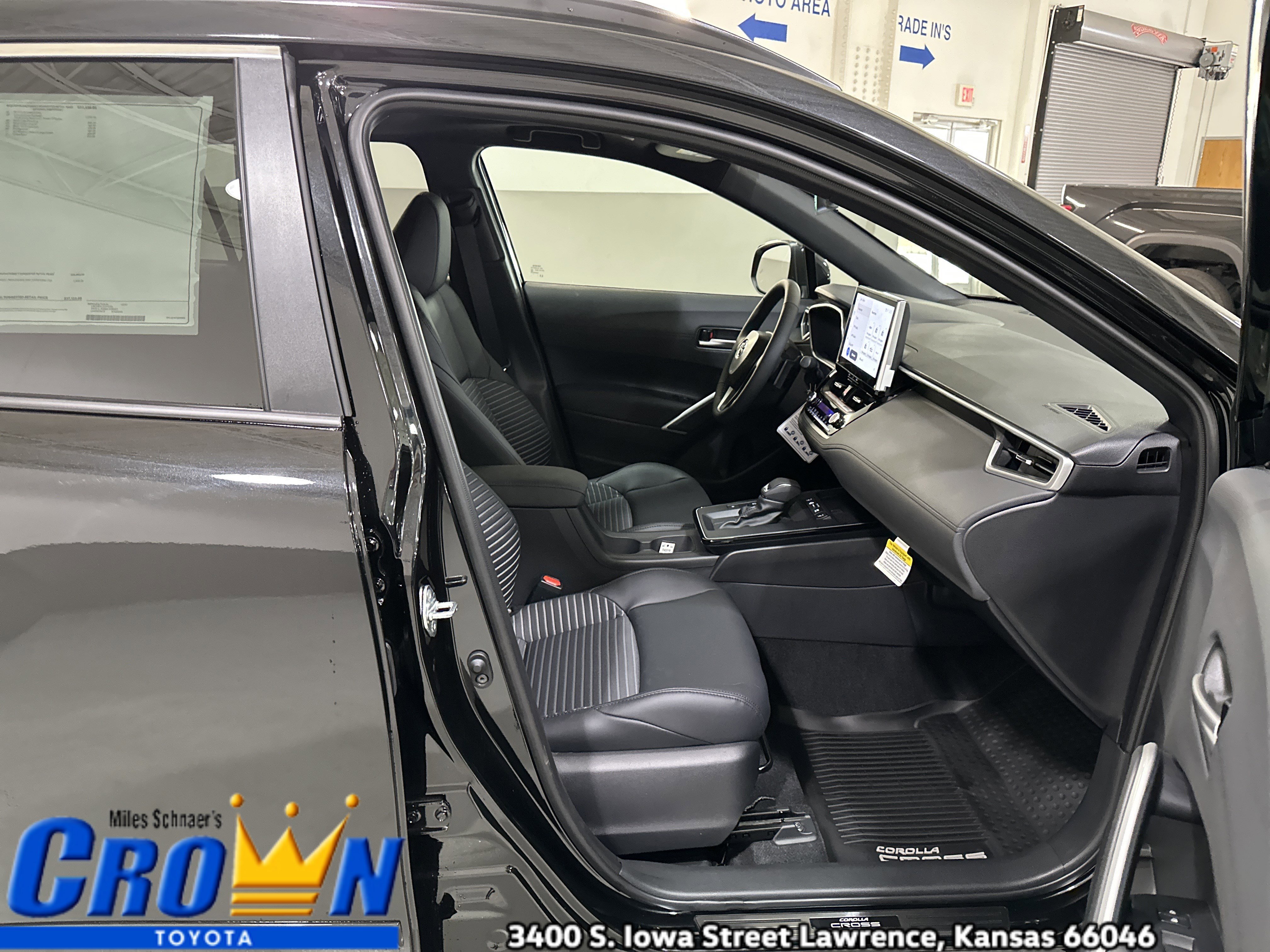 New 2026 Toyota Corolla Cross XSE image 37