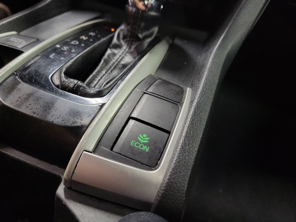 Used 2016 Honda Civic EX-T image 18