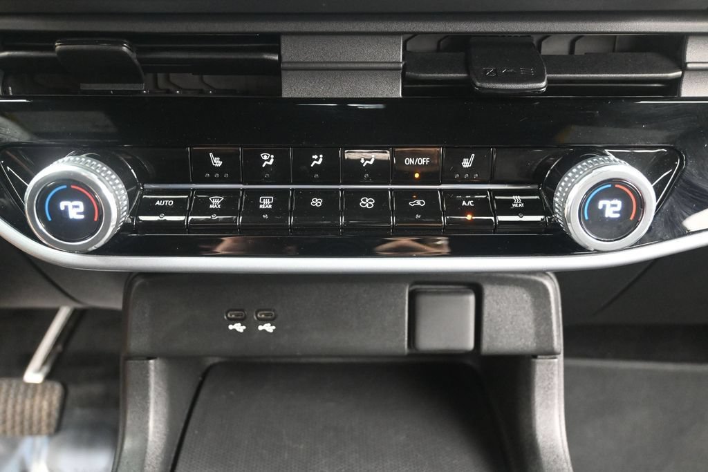 Used 2024 Honda Prologue EX image 16