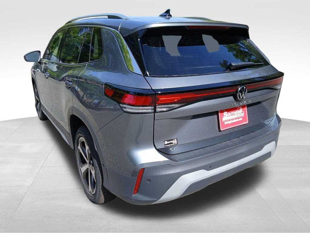 New 2026 Volkswagen Tiguan SE AWD/4WD image 3