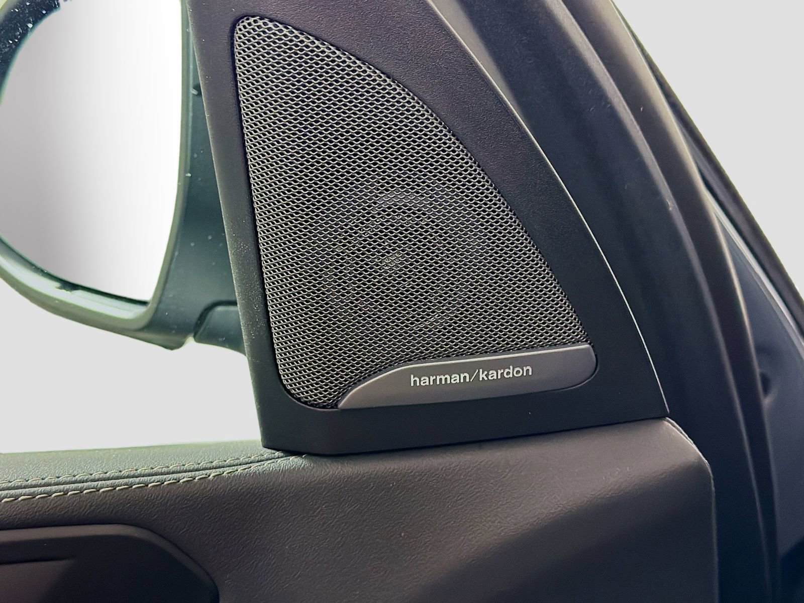 Certified 2025 BMW X5 xDrive40i w/ Climate Comfort Package AWD/4WD image 22