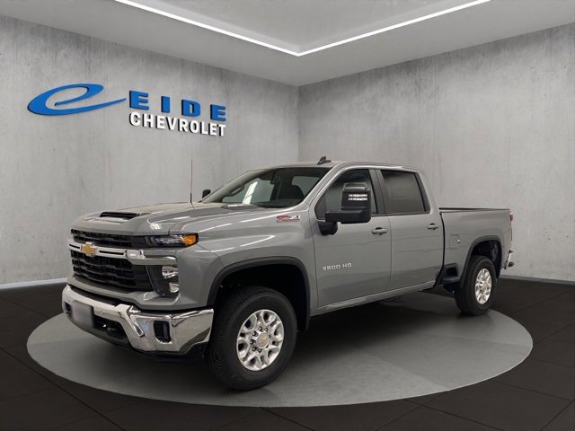 New 2026 Chevrolet Silverado 3500 LT w/ All Star Edition image 7