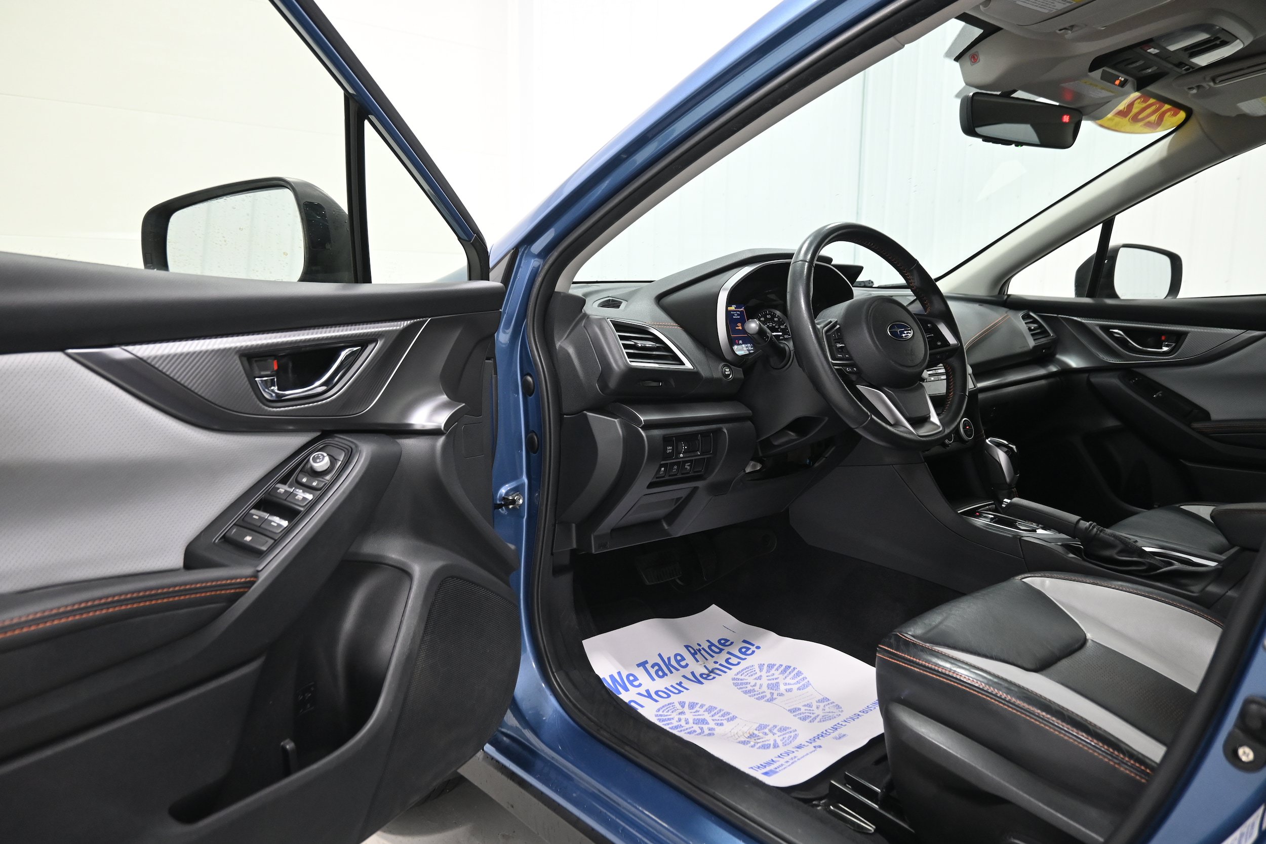 Used 2021 Subaru Crosstrek 2.5i Limited w/ Moonroof Package 1 AWD/4WD image 3