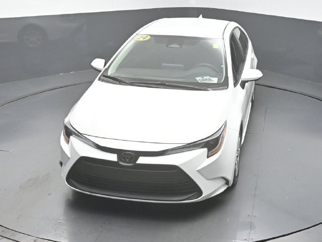 Used 2024 Toyota Corolla LE FWD image 41