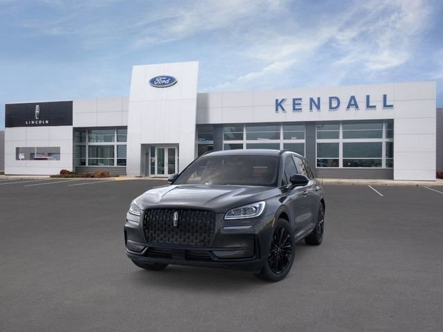 Used 2025 Lincoln Corsair Reserve w/ Equipment Group 202A image 2