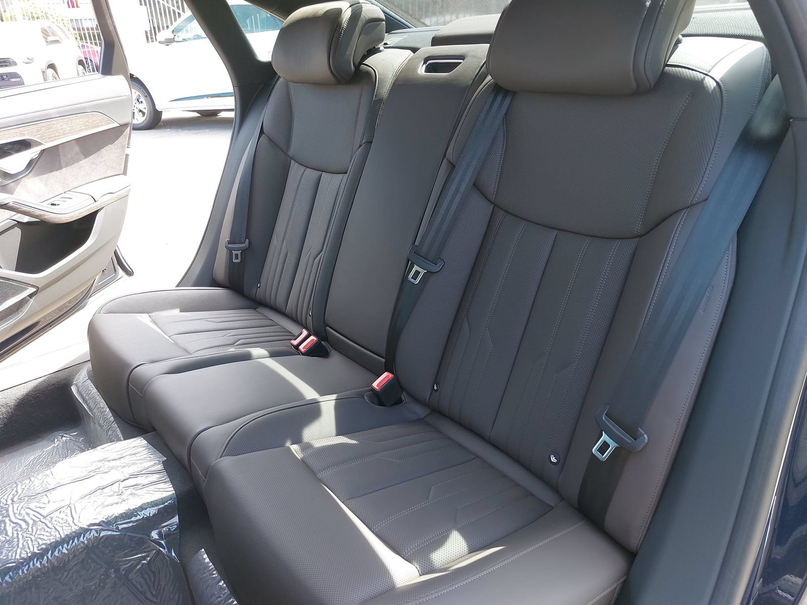New 2026 Audi A8 L 3.0T AWD/4WD image 15