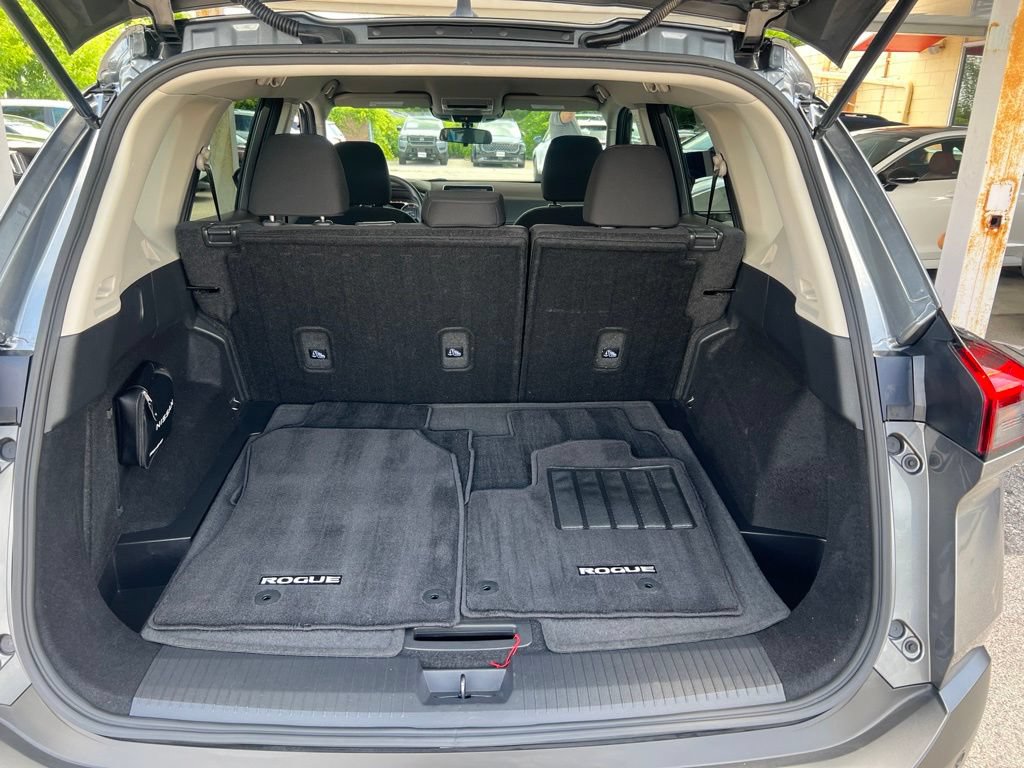 Certified 2023 Nissan Rogue S AWD/4WD image 11