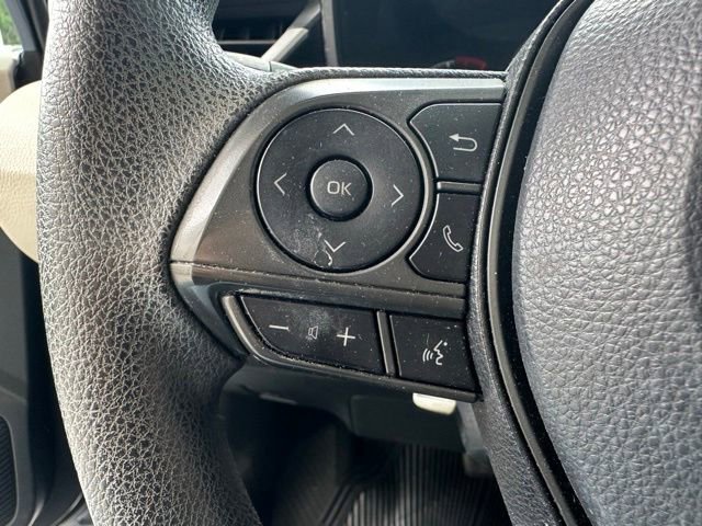 Used 2020 Toyota Corolla LE FWD image 20