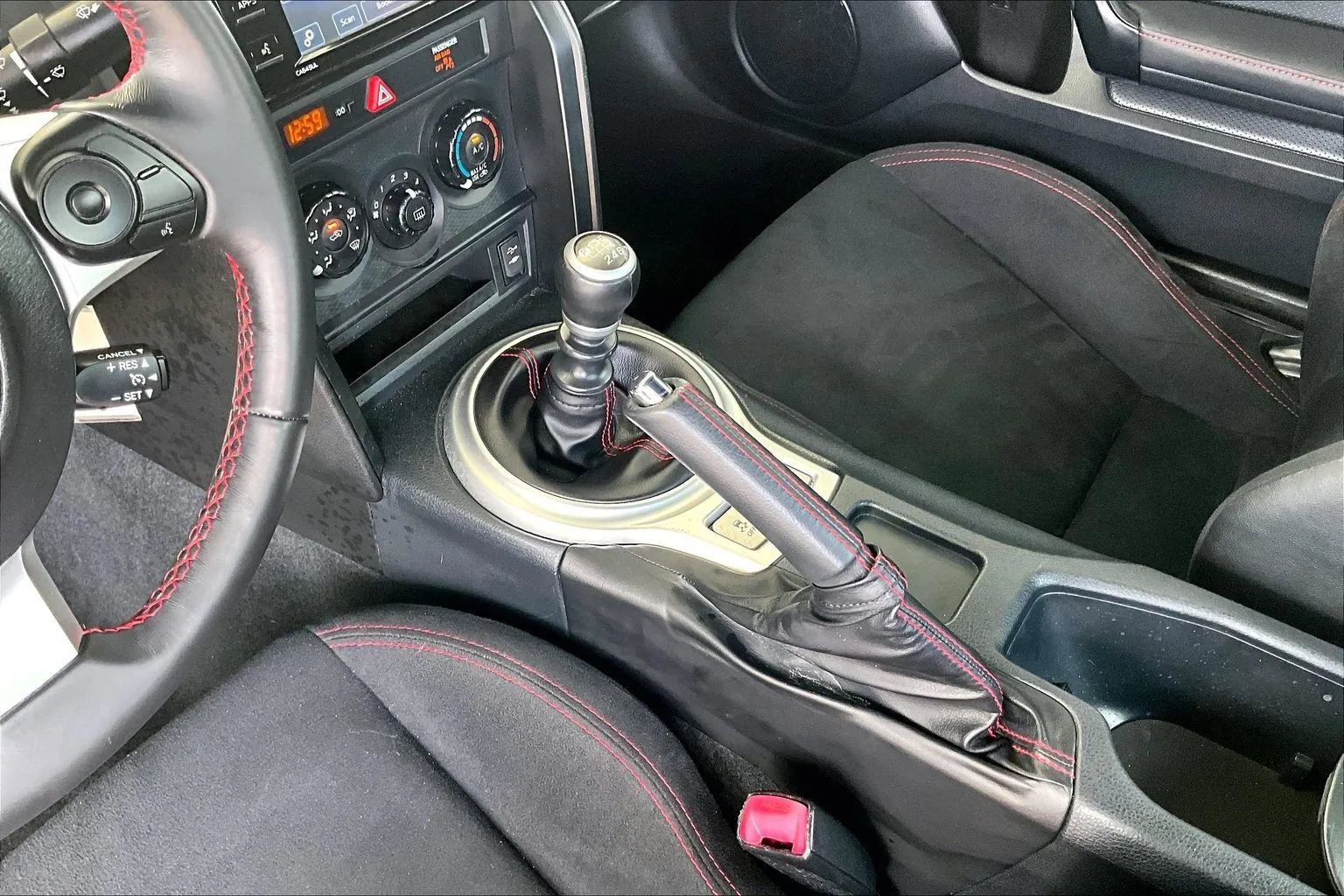 Used 2018 Subaru BRZ Premium w/ Popular Package #1 RWD image 15