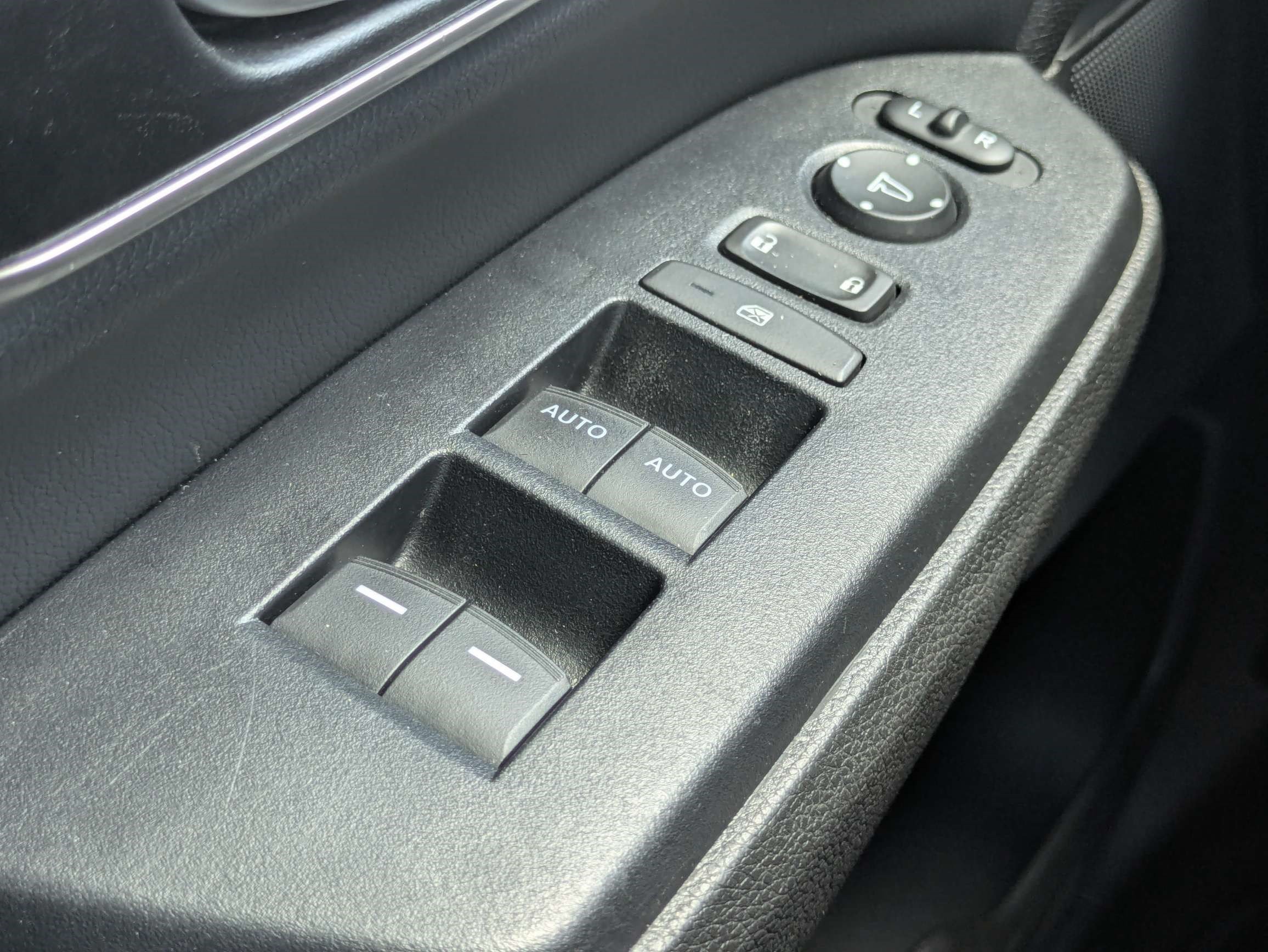 Used 2022 Honda CR-V EX-L image 31