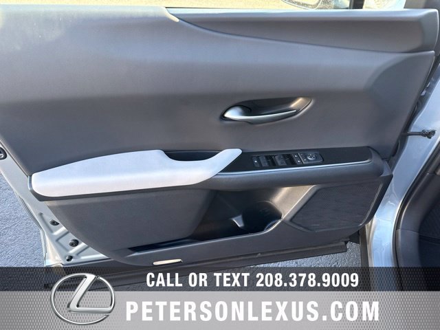 New 2026 Lexus UX 300h AWD w/ Cold Area Package image 21