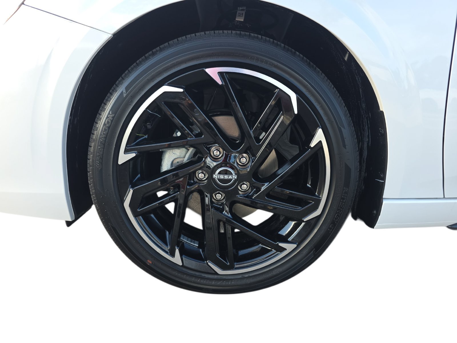 New 2027 Nissan Sentra SR w/ Floor Mat Package FWD image 30