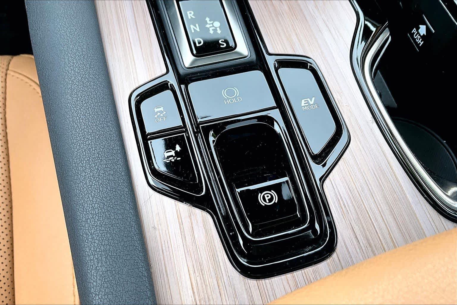 Used 2025 Lexus RX 350h AWD/4WD image 34