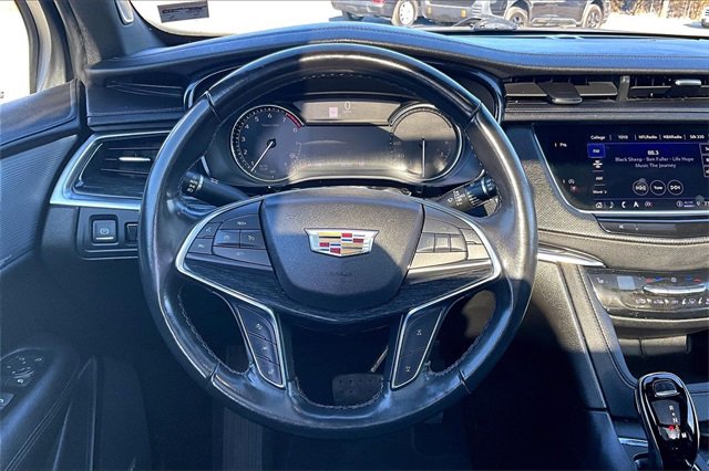 Used 2022 Cadillac XT5 Premium Luxury image 12