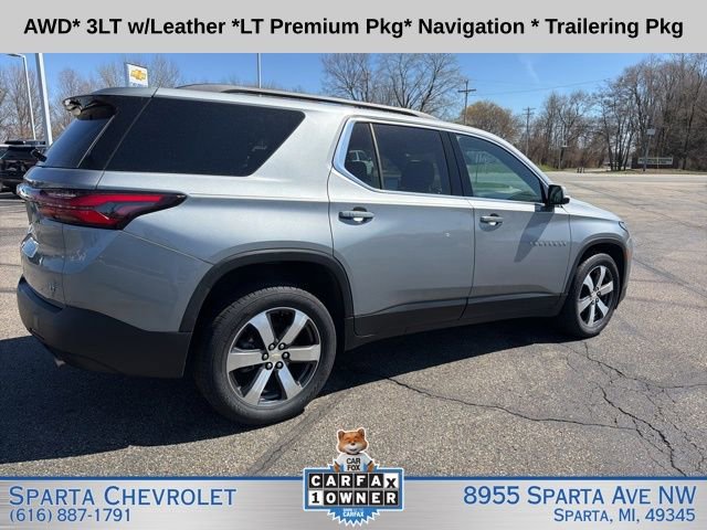 Used 2023 Chevrolet Traverse LT w/ LT Premium Package image 3