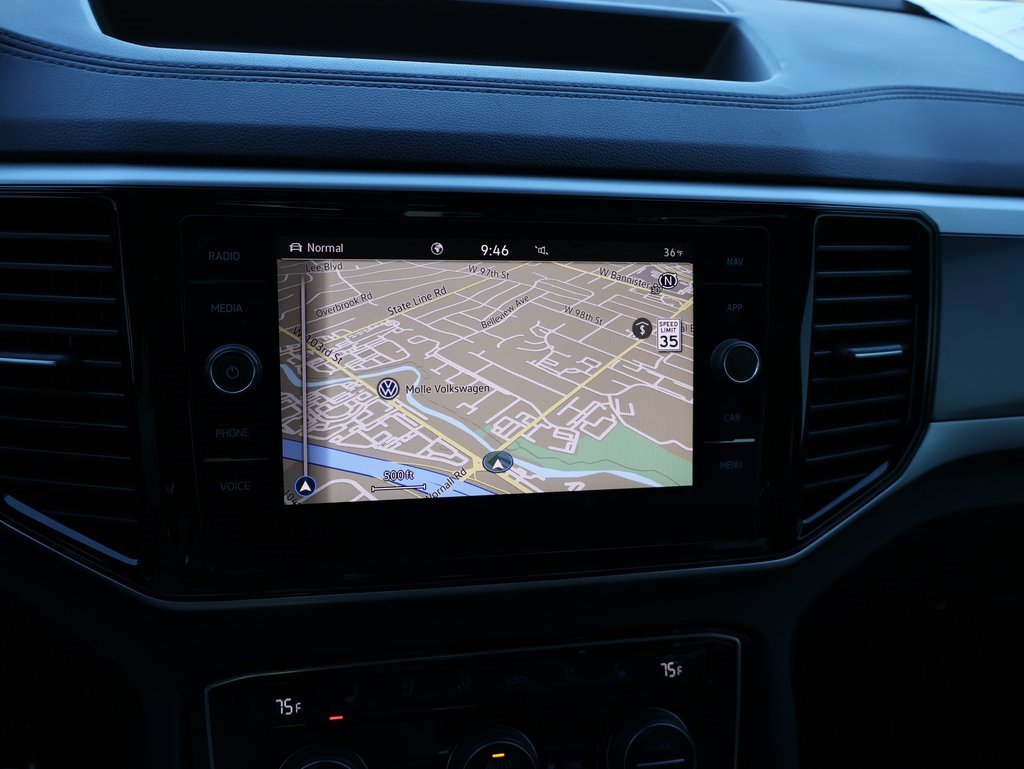 Used 2022 Volkswagen Atlas Cross Sport SEL Premium R-Line image 20