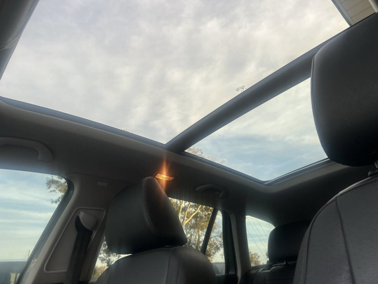 Used 2012 Volkswagen Jetta TDI image 14