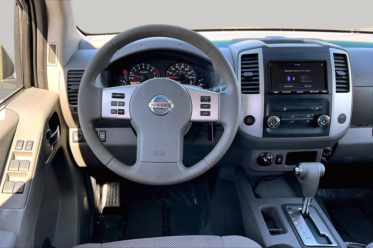 Used 2019 Nissan Frontier SV AWD/4WD image 5
