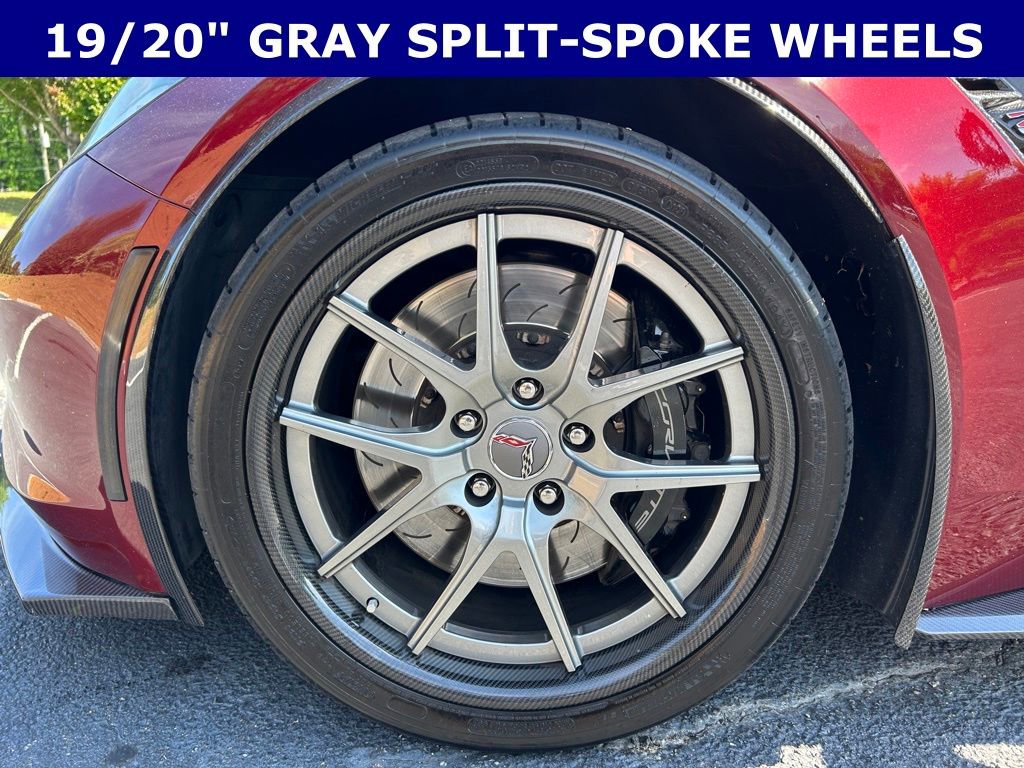 Used 2016 Chevrolet Corvette Z06 w/ 3LZ Preferred Equipment Group RWD image 7