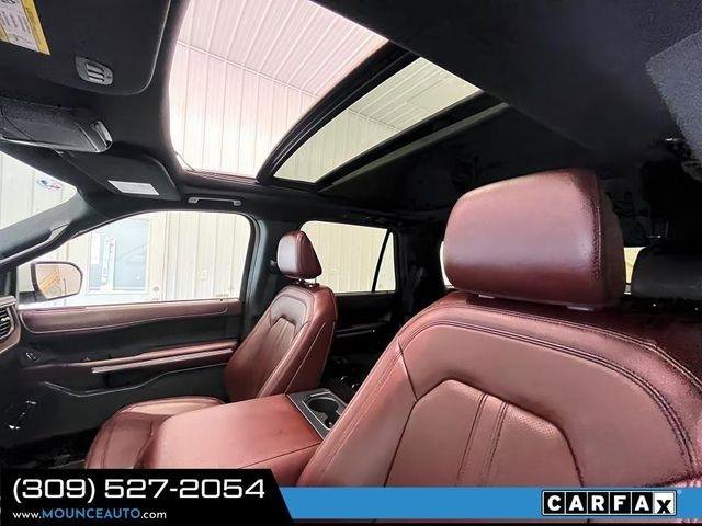 Used 2024 Ford Expedition Limited image 21