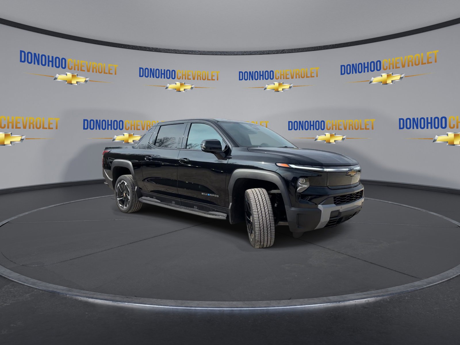 New 2026 Chevrolet Silverado EV LT w/ Premium Package image 5