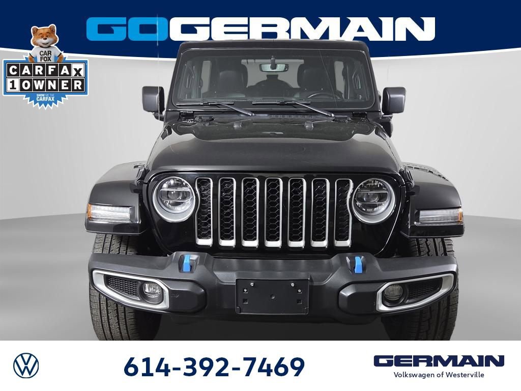 Used 2022 Jeep Wrangler Unlimited Sahara w/ Cold Weather Group AWD/4WD image 3