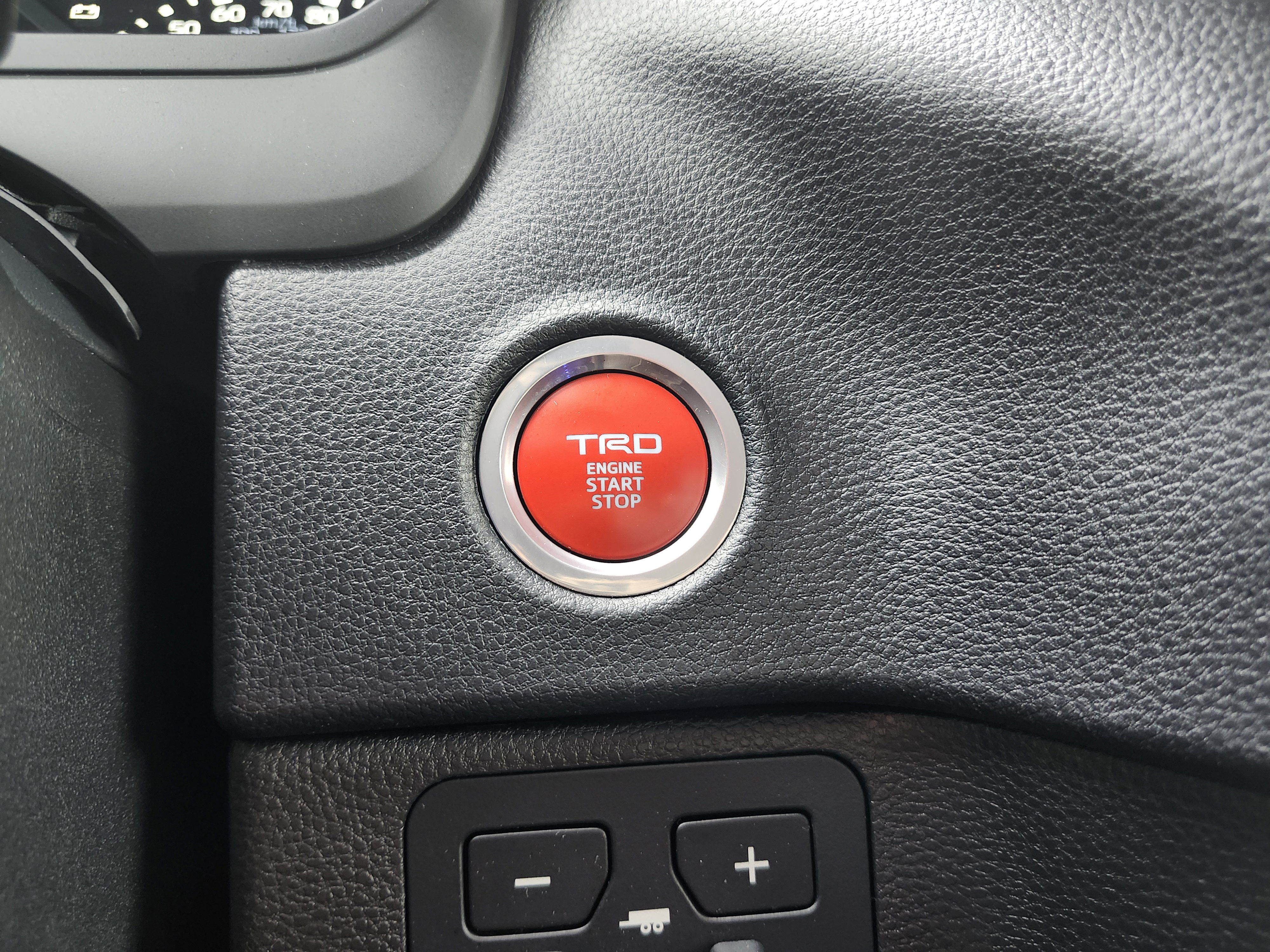Used 2022 Toyota Tundra SR5 w/ TRD Sport Premium Package AWD/4WD image 7