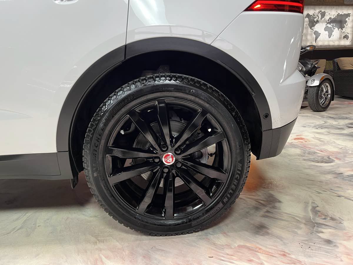Used 2021 Jaguar E-PACE SE AWD/4WD image 29