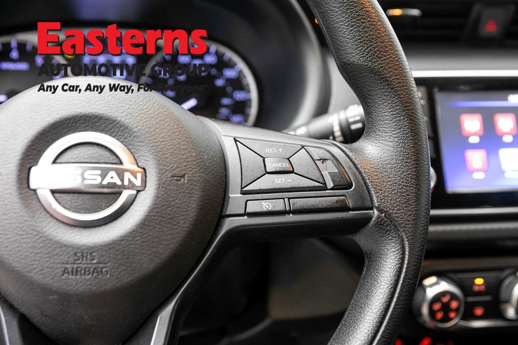 Used 2023 Nissan Kicks S FWD image 14