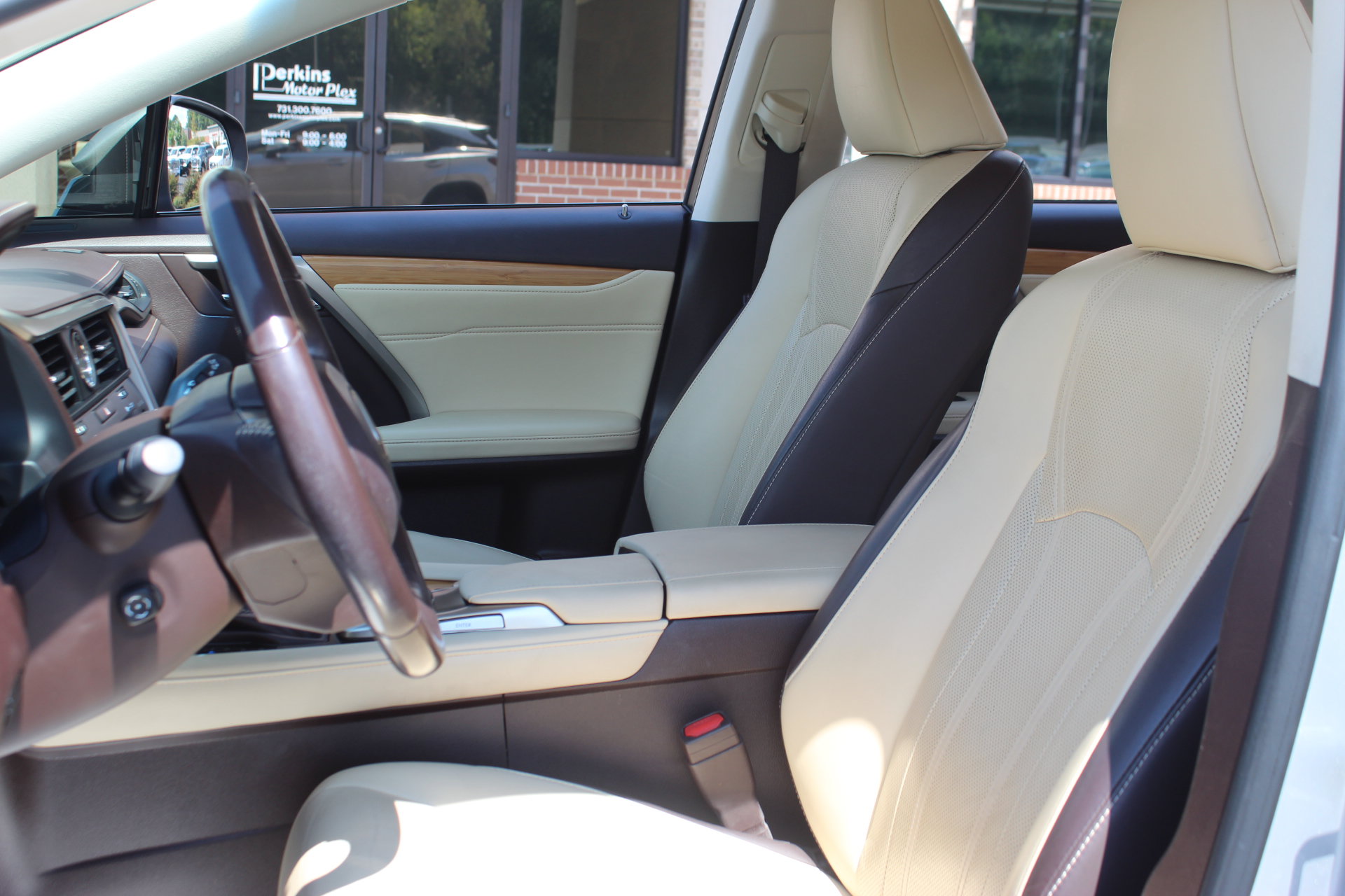 Used 2018 Lexus RX 350 AWD w/ Premium Package image 14