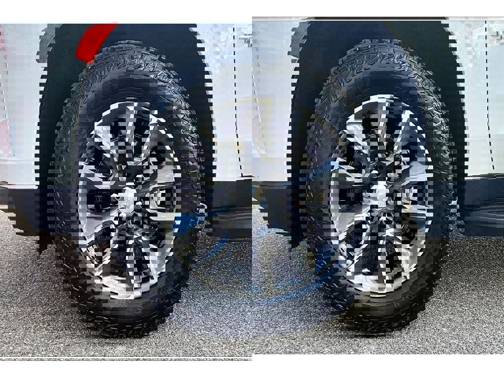 Used 2021 Chevrolet Tahoe LT AWD/4WD image 9