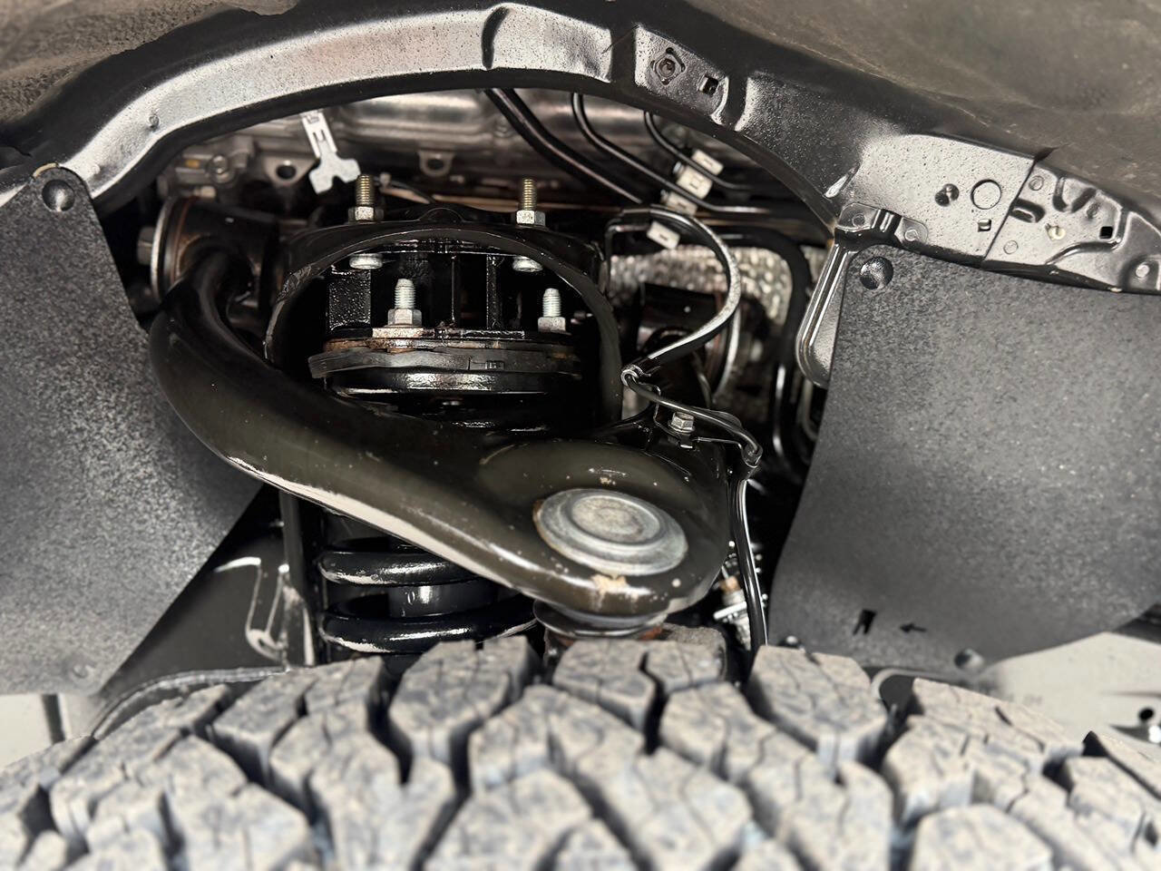 Used 2017 Toyota Tundra Limited w/ Limited Premium Package AWD/4WD image 61