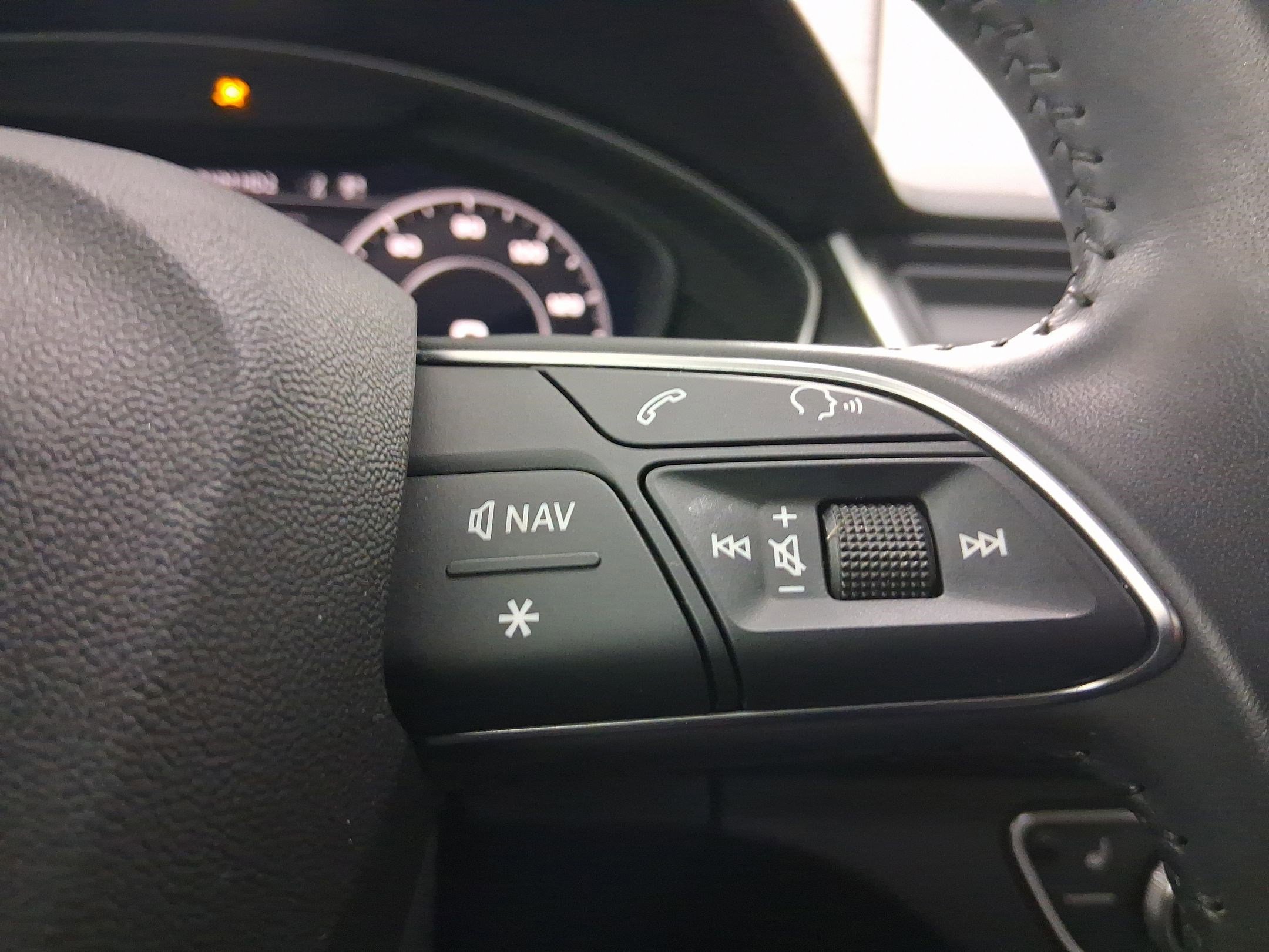 Used 2018 Audi Q5 Premium Plus w/ Premium Plus Package image 23