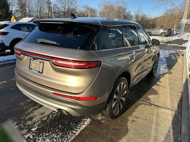 Used 2020 Lincoln Corsair Reserve w/ Equipment Group 202A image 4