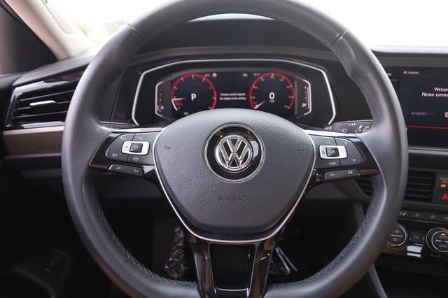 Used 2019 Volkswagen Jetta SEL Premium FWD image 11