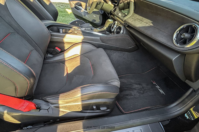 Used 2018 Chevrolet Camaro ZL1 w/ LPO, ZL1 Protection Package RWD image 38