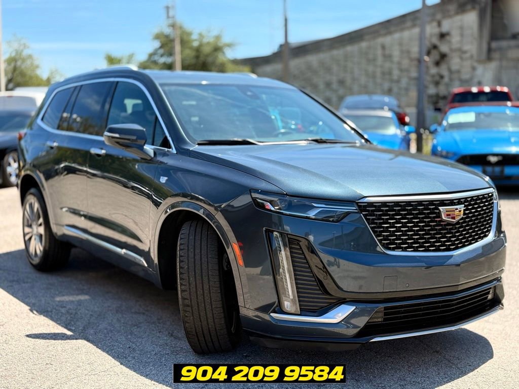 Used 2020 Cadillac XT6 Premium Luxury FWD image 8