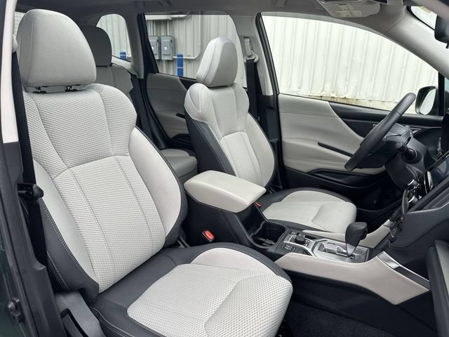 Used 2024 Subaru Forester Premium AWD/4WD image 27
