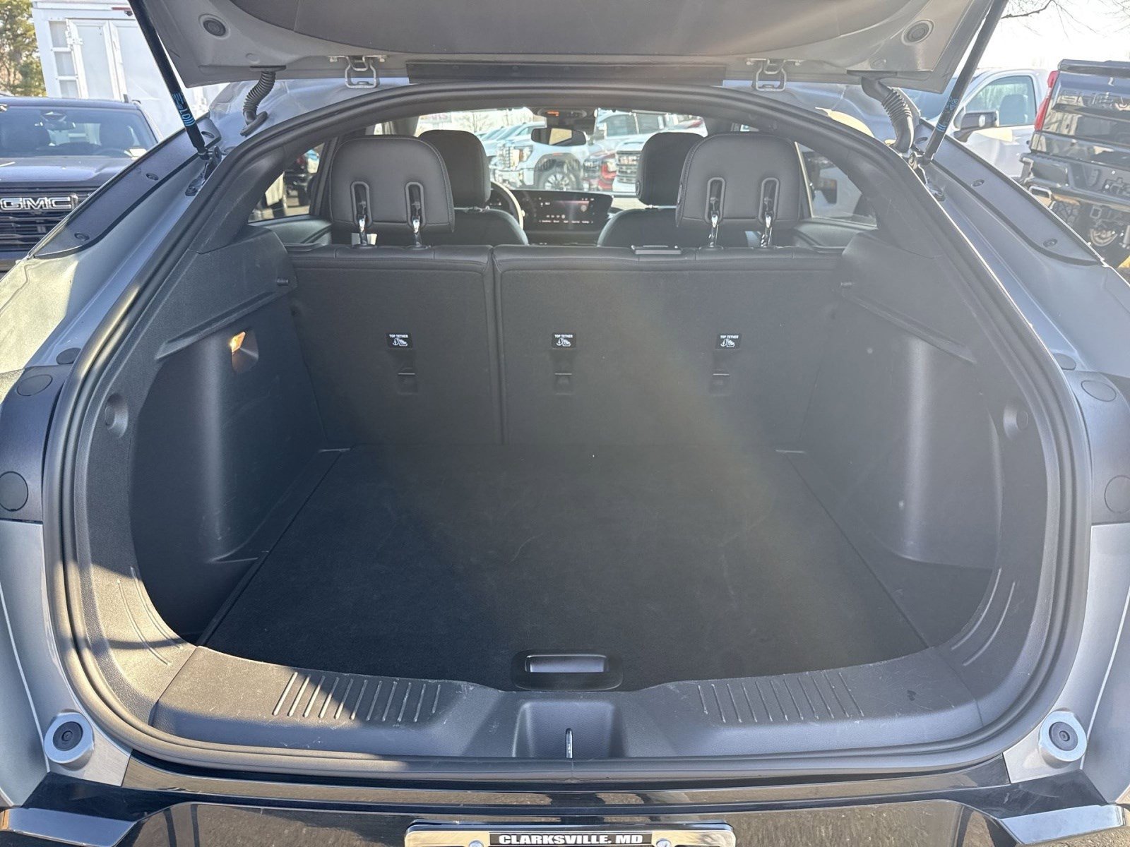 Used 2025 Buick Envista Sport Touring image 23