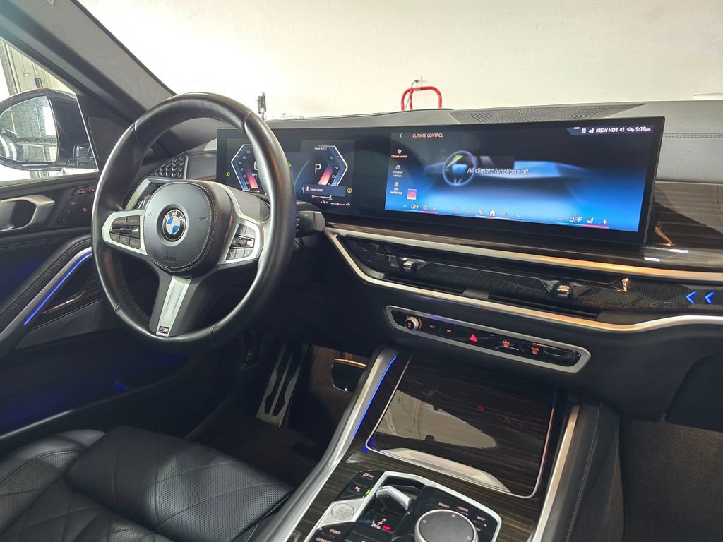 Used 2024 BMW X6 xDrive40i image 31