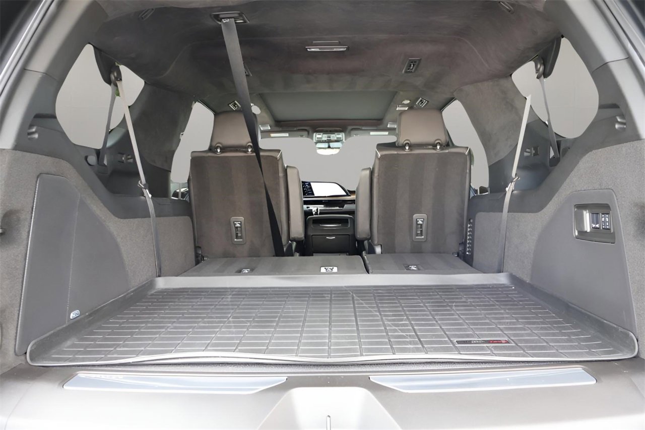 Certified 2023 Cadillac Escalade ESV Premium Luxury Platinum image 21