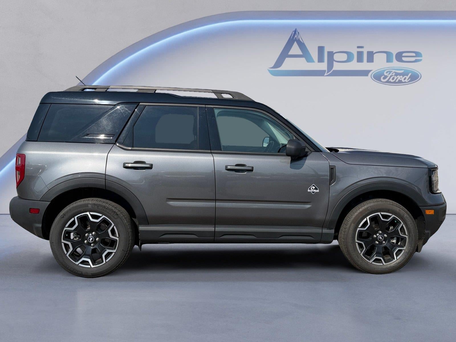Used 2025 Ford Bronco Sport Outer Banks w/ Outer Banks Tech Package+ AWD/4WD image 6