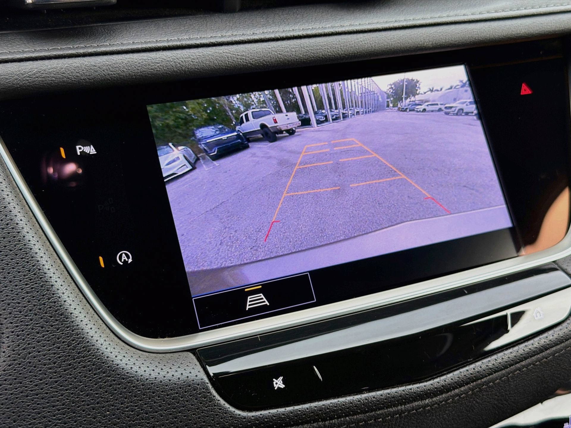 Certified 2023 Cadillac XT5 Luxury FWD image 33