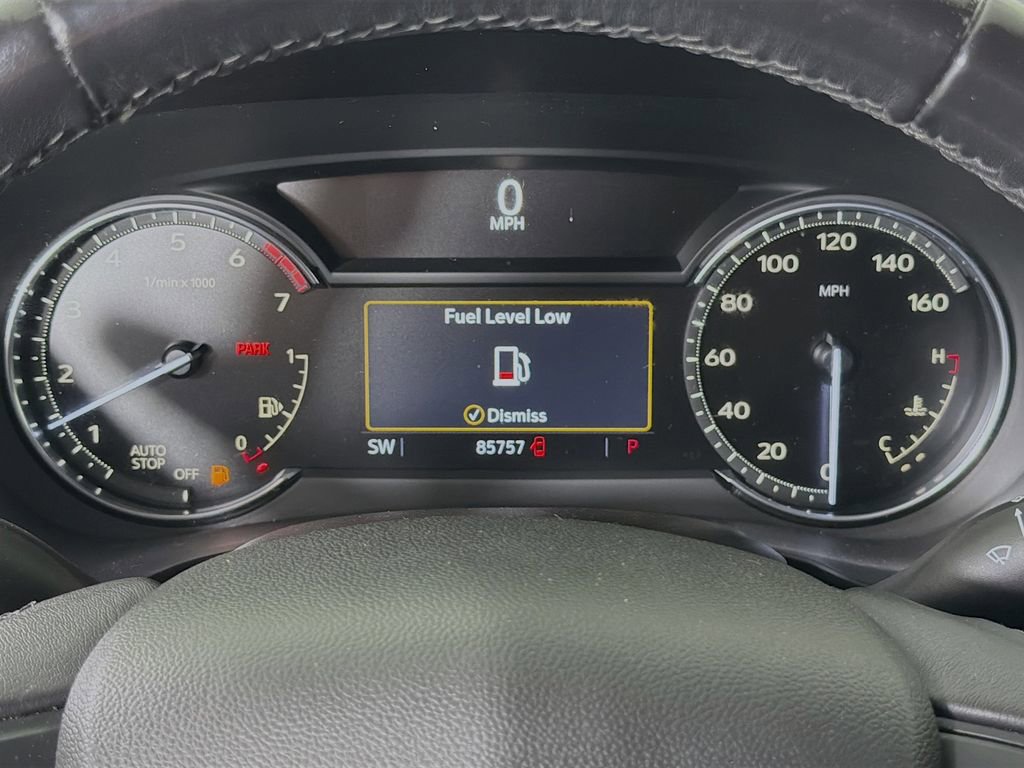 Used 2021 Cadillac XT4 Premium Luxury FWD image 15