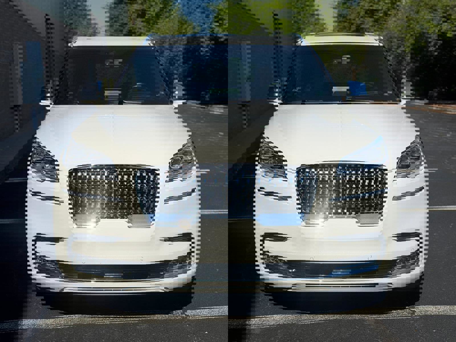 Used 2022 Lincoln Aviator Black Label w/ Dynamic Handling Package AWD/4WD image 11