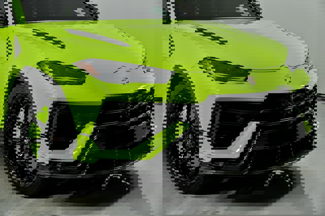 Used 2023 Lamborghini Urus Performante image 3